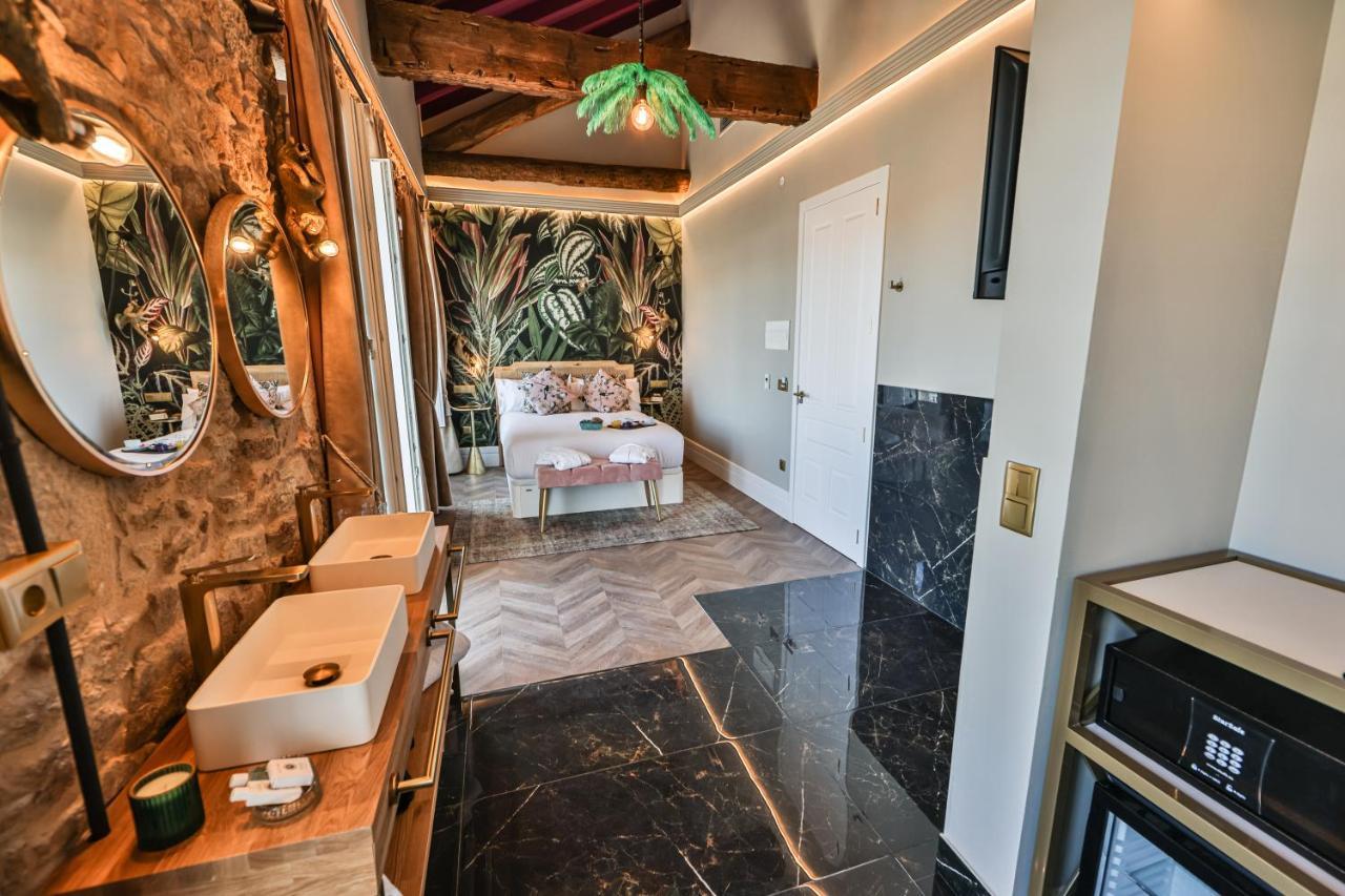 Hospedium Hotel Barometro De Camariñas Εξωτερικό φωτογραφία